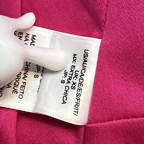 Making the Cut Magenta Ruffle Sleeveless Crop Top XS NWT Sienna Li Winning Look - Picture 13 of 13